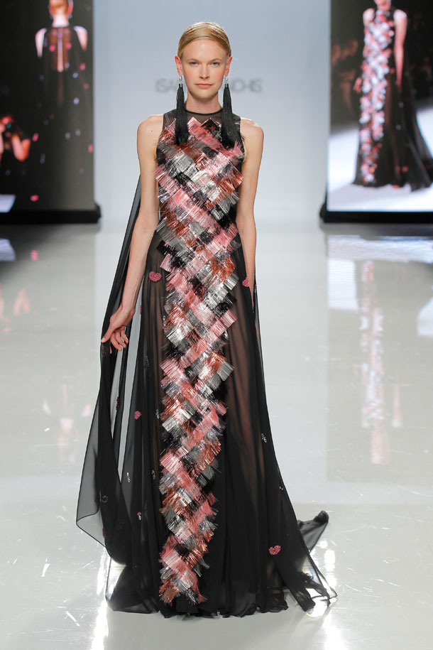 ilovebrides.pt Isabel Sanchis 2018 Barcelona Bridal Fashion Week 2017